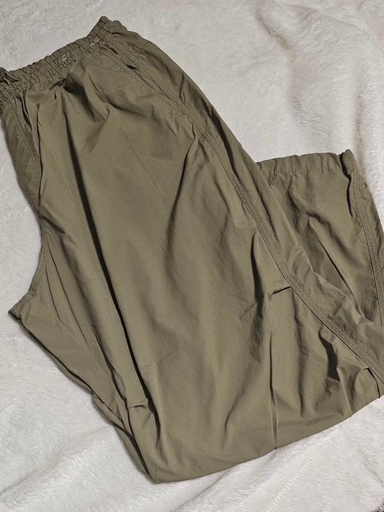 Uniqlo Other - Uniqlo Men's Tan Elastic-Waist Cargo Pants